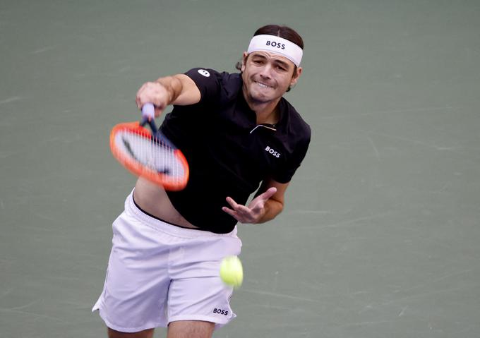 Taylor Fritz je imel v svojem sploh prvem finalu grand slamov številno zvezdniško podporo. | Foto: Reuters