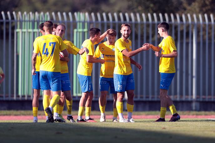 Beltinci | Beltinci so zadnji polfinalisti slovenskega nogometnega pokala. V Ljubljani so po podaljšku z 2:1 strli odpor Ilirije. Tako visoko niso bili v pokalu že 29 let! | Foto www.alesfevzer.com