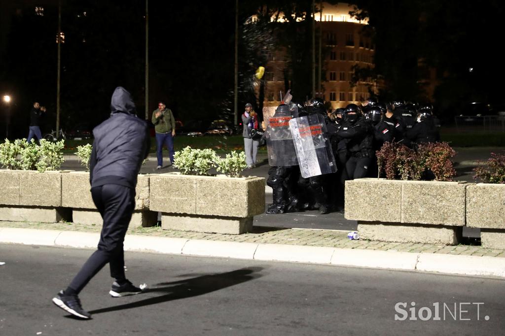 Protesti v Beogradu