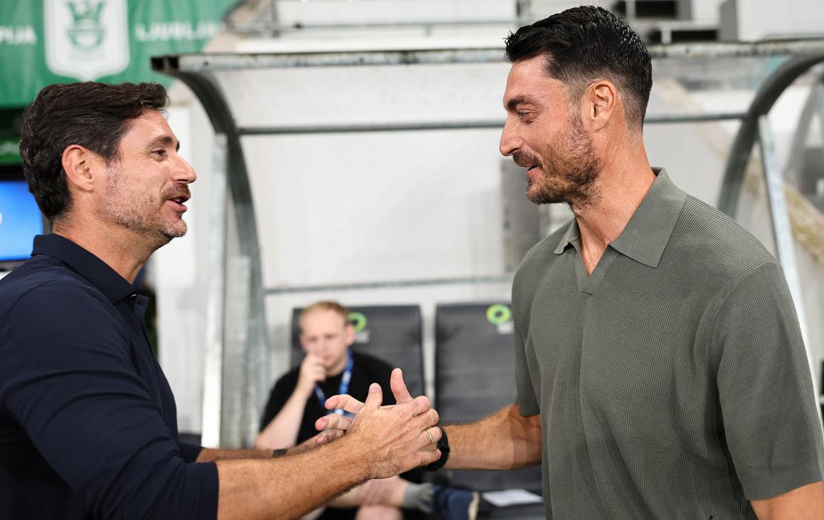 prva liga Victor Sanchez Albert Riera | Španska trenerja Victor Sanchez in Albert Riera sta poskrbela za slovensko nogometno pravljično jesen v konferenčni ligi. | Foto www.alesfevzer.com