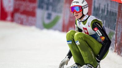 Do najžlahtnejše medalje še skakalci!