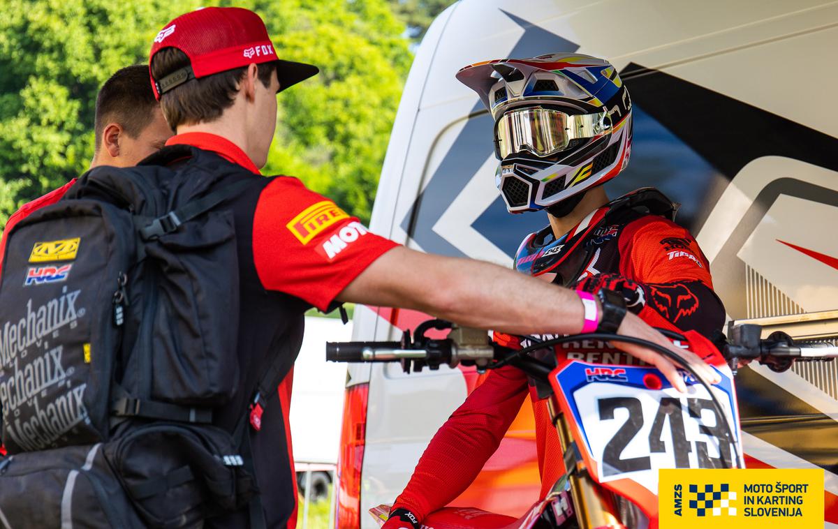 Tim Gajser | Tim Gajser je na dirki za DP prišel do prepričljive zmage. | Foto Goran Krošelj