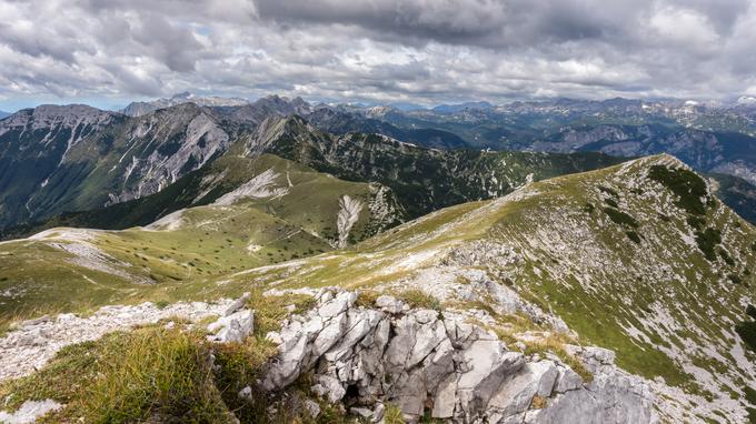 Nekateri smučarski oziroma gorski centri več obiska beležijo v poletni sezoni. Eden takih centrov je tudi Vogel. | Foto: Peter Markič