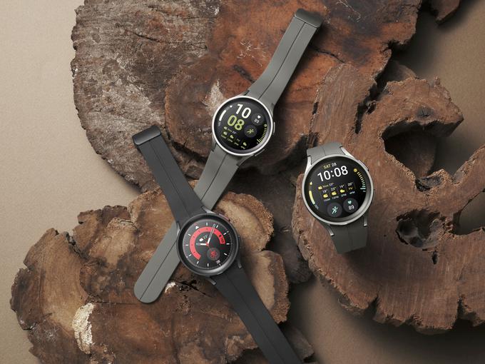 Pametna ura Samsung Galaxy Watch5 Pro je okrepljena predvsem za uporabnike, ki so pogosto dejavni v naravi. | Foto: Samsung