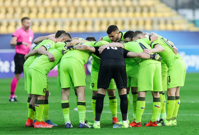 Čehi so si zagotovili točko štiri minute pred koncem rednega dela. | Foto: Vid Ponikvar