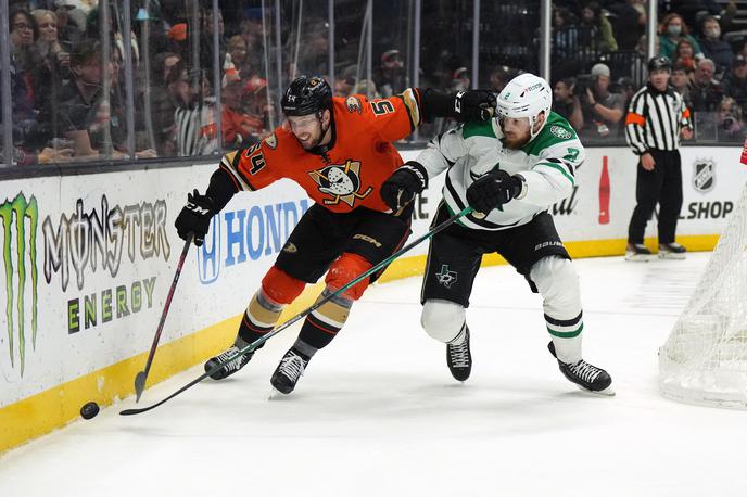 Anaheim Ducks Dallas Stars | Hokejisti Dallasa so na gostovanju pri najslabši ekipi zahoda Anaheimu izgubili z 0:2. | Foto Guliverimage