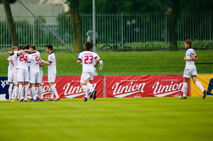 NK Triglav Kranj : NK Aluminij Kidričevo | Ante Živković je v majici Aluminija poskrbel za tretji hat-trick v sezoni 2019/20 Prve lige Telekom Slovenije. Tudi ta je pristal v mreži kranjskega Triglava. | Foto Grega Valančič/Sportida