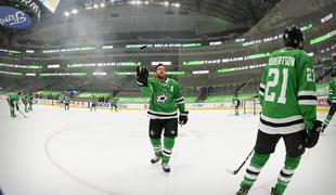 Dallas jo je zagodel prvakom, Šved postavil rekord lige NHL #video