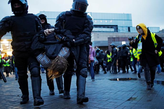 Aleksej Navalni protesti v podporo Moskva | Ruska policija je aretirala več sto ljudi, ki so se zbrali v podporo Alekseju Navalnemu. | Foto Guliverimage