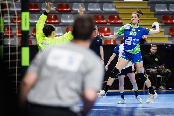 Slovenija : Italija slovenska ženska rokometna reprezentanca Alja Varagić | Foto: Grega Valančič/Sportida