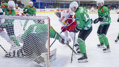 Poraz Olimpije s prvaki, sedem golov legionarjev