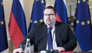 Klemen Podobnik z močno podporo izvoljen kot kandidat Splošnega sodišča EU