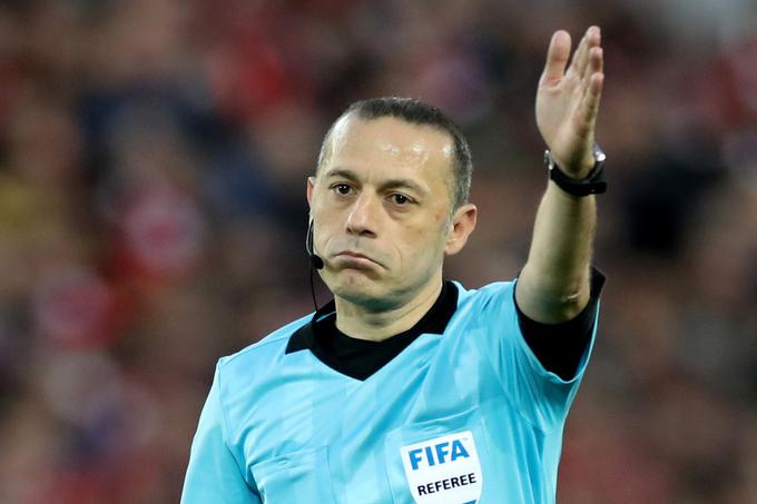 Cüneyt Cakir | Foto: Reuters