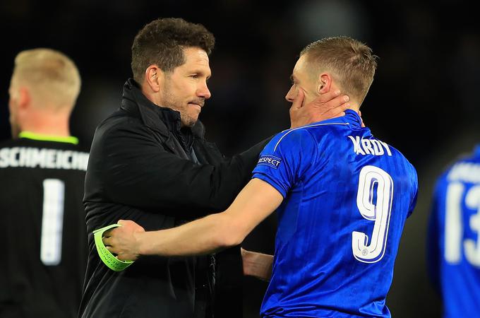 Diego Simeone in Jamie Vardy v pogovoru po tekmi. | Foto: Guliverimage/Getty Images