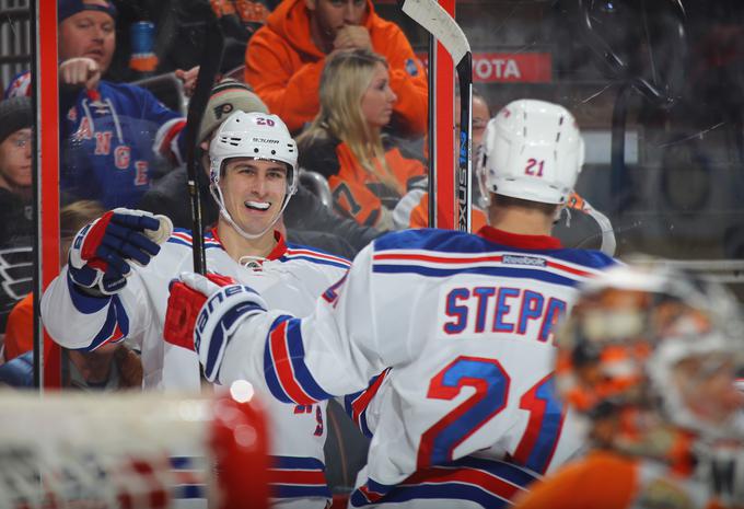 Chris Kreider je odločil tekmo med rangerji in Buffalom. Rangerji so z 2:1 slavili v podaljšku. | Foto: Getty Images