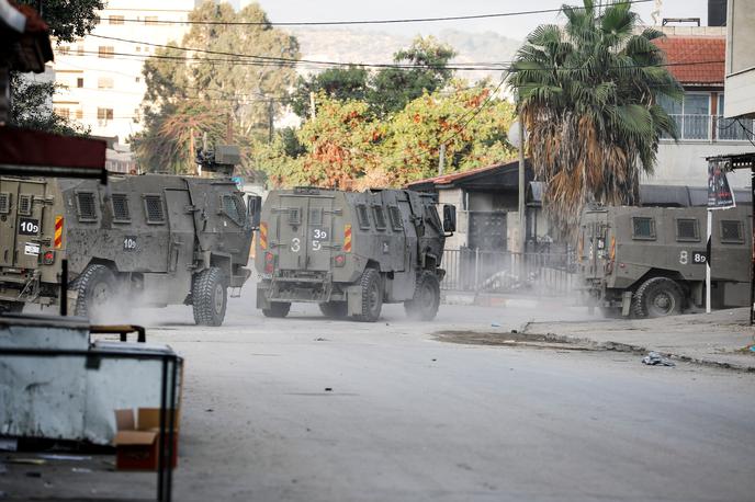 Dženin, Zahodni breg | Po podatkih palestinskega ministrstva v Ramali so izraelski vojaki in naseljenci na Zahodnem bregu od 7. oktobra ubili najmanj 483 Palestincev. | Foto Reuters