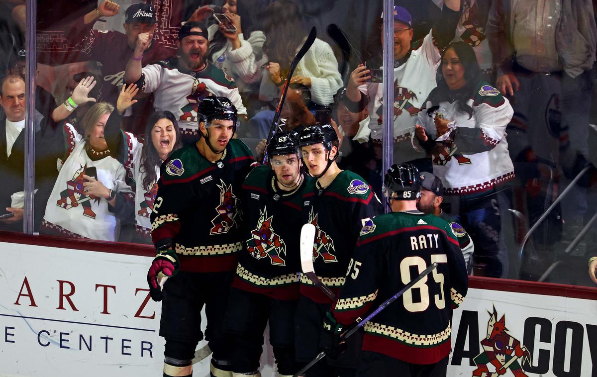 Arizona Coyotes | Sredina zmaga Arizona Coyotes s 5:2 nad Edmonton Oilers je bila poslovilna za to moštvo v ligi NHL.  | Foto Reuters