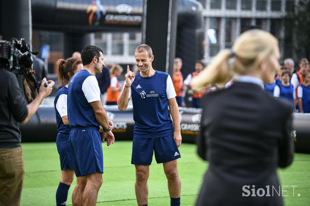 Uefa Ljubljana 2019 Trg Republike Nogomet v šolah