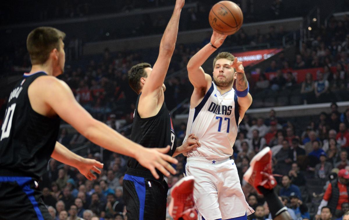 Luka Dončić | Luka Dončić je proti LA Clippers dosegel že četrti trojni dvojček v karieri v ligi NBA. | Foto Reuters