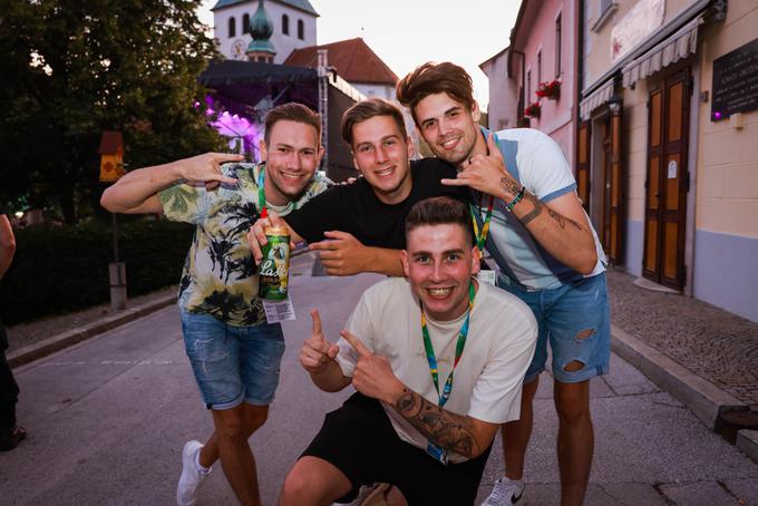 Člani skupine Polkaholiki na lanskoletnem festivalu Pivo in cvetje | Foto: Mediaspeed