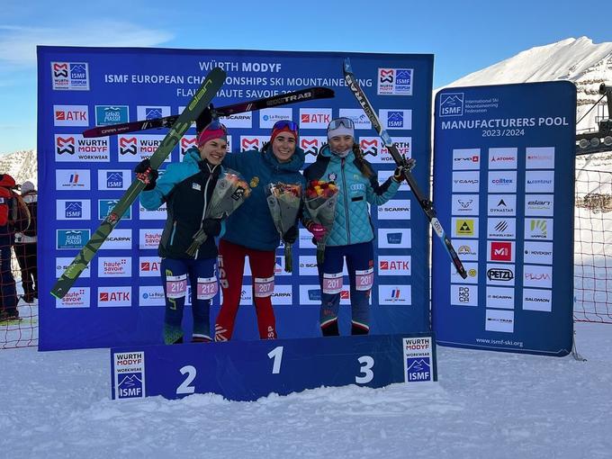 Mladinsko srebro kadetinje Klare Velepec v vzponu na EP 2024 v tekmovalnem turnem smučanju je prva medalja v turnem smučanju za Slovenijo. | Foto: Skimostats