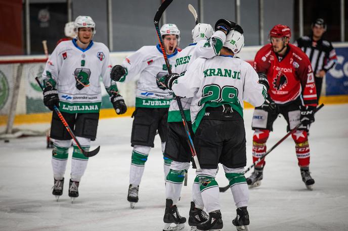 HDD Jesenice HDD Olimpija Alpska liga | Ljubljančani so Jeseničane odpravili s 4:0. Žan Us je zaustavil vseh 26 strelov. | Foto Urban Meglič/Sportida