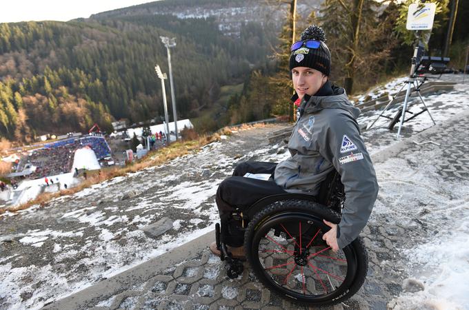 Nicholas Fairall je kljub tragediji ostal izjemno motiviran. Navkljub preprekam smuča na vodi in na snegu. | Foto: Guliverimage/Vladimir Fedorenko