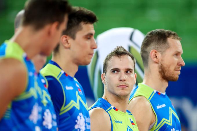 Dozdajšnji član ljubljanskega ACH Volleyja se po treh sezonah igranja za ACH Volley spet podaja v tujino. Odhaja v močno italijansko ligo, kjer bo član Ravenne. V preteklosti si je kruh služil tudi v Avstriji pri Posojilnici iz Doba in Franciji pri Cannesu.  | Foto: Matic Klanšek Velej/Sportida