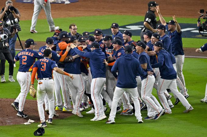 Houston Astros so v soboto zmagali na četrti finalni tekmi MLB in postali prvaki. | Foto: Reuters