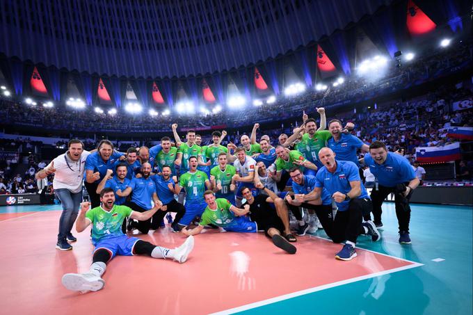 Slovenska moška odbojkarska reprezentanca se je z evropskega prvenstva v Franciji vrnila z bronastim odličjem. | Foto: CEV