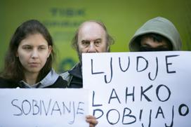 Protest prosti ubijanju živali.