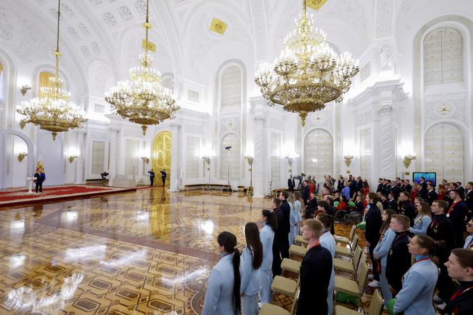 "To, kar sem povedala na podelitvi v Kremlju, so moji občutki, moje misli. Ne vidim razloga, da bi jih skrivala, vesela sem, da sem dobila posebno priložnost, na kateri sem jih lahko izrazila," na kritike odgovarja Stepanova. | Foto: Reuters