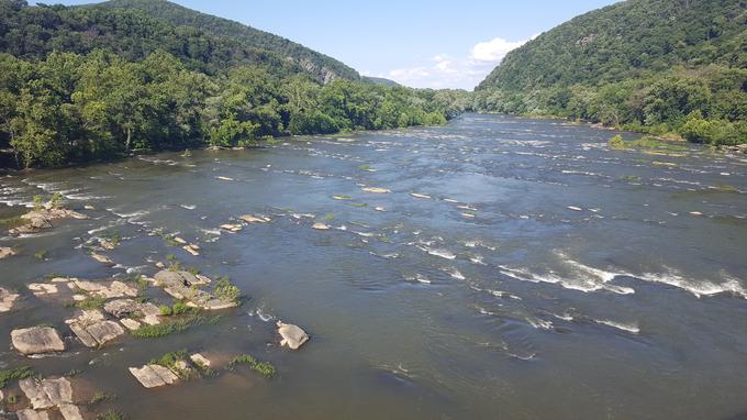 Sredinska točka poti: most prek Potomaca v Harpers Ferryju. | Foto: osebni arhiv/Lana Kokl