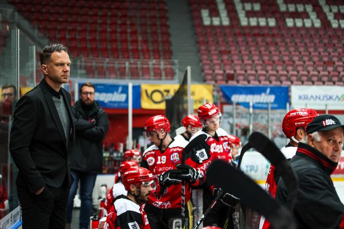 Trenutno v Alpski ligi od slovenskih ekip igrajo le Jeseničani. | Foto: Matic Klanšek Velej/Sportida