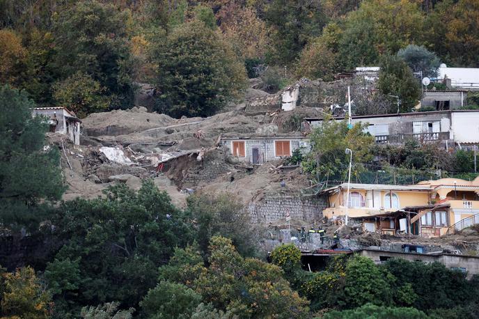 Ischia, zemeljski plaz | 45 stavb je popolnoma neprimernih za bivanje.  | Foto Reuters