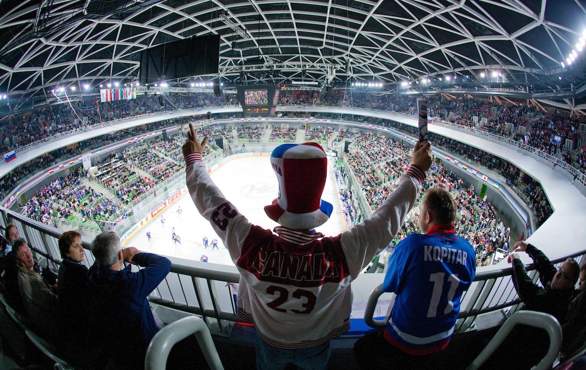 Stožice hokej | Kje bo svetovno prvenstvo v hokeju prihodnje leto, še ni znano. Prvotno bi ga morale gostiti Stožici, a možna je selitev v Tivoli ali Podmžaklo. | Foto Matic Klanšek Velej/Sportida