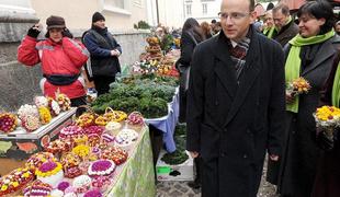 Žerjav ob obisku ljubljanske tržnice izpostavil pomen samooskrbe Slovenije