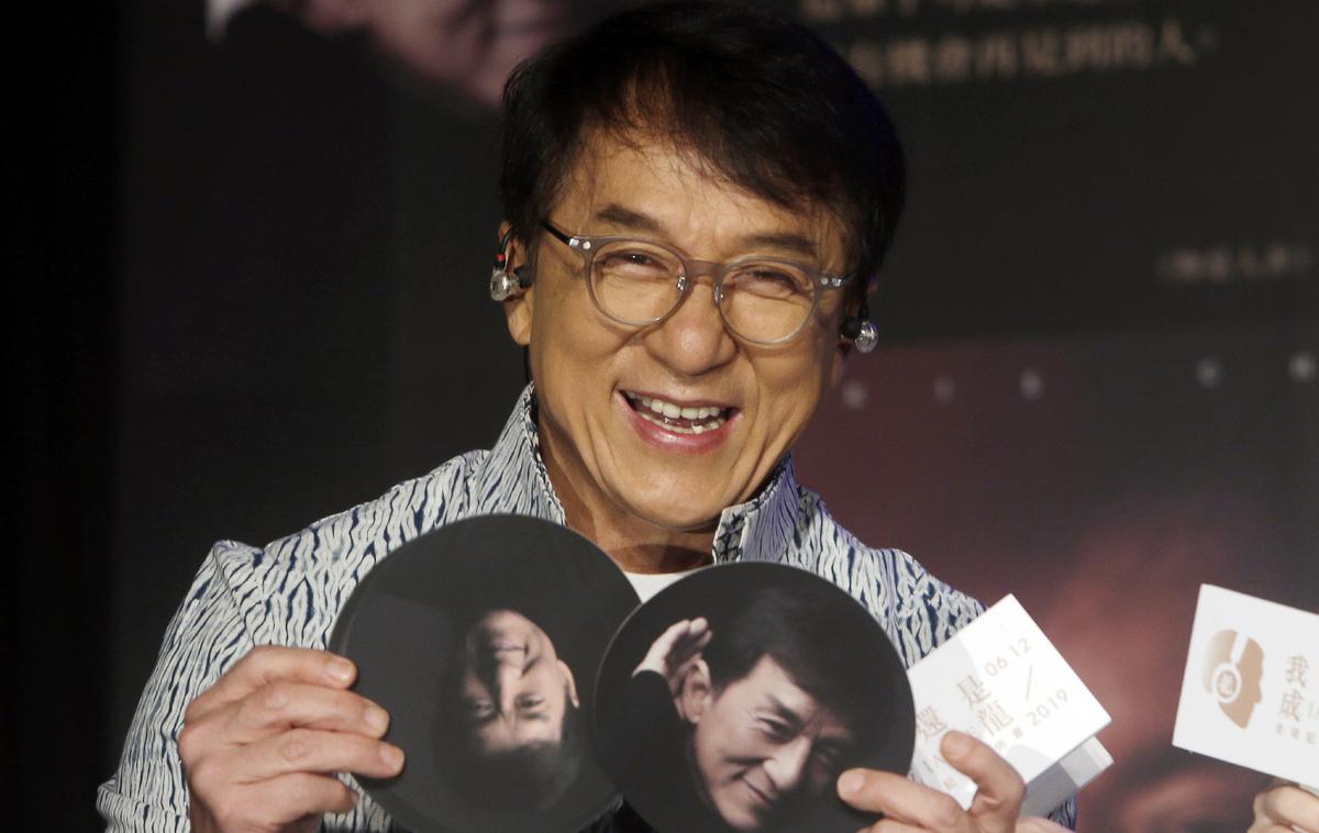 Jackie Chan |  Leta 2016 je prejel častnega oskarja za življenjsko delo. V Hollywoodu ima vse od leta 2002 tudi svojo zvezdo na pločniku slavnih. | Foto Guliverimage