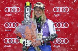 Lara Gut kraljica Aspna, odstop Shiffrinove in Vonnove, Drevova do točk