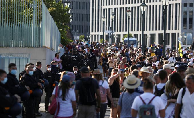 Protesti v Berlinu | Foto: Reuters