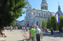 Zore na Brezjah izpostavil odgovornost do življenja #video #foto