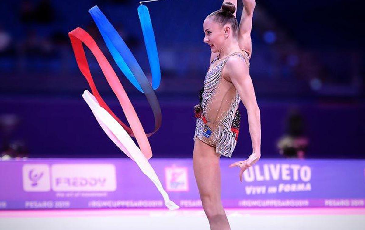 Jekatarina Vedenejeva | Jekaterina Vedenejeva (Tim) je nova državna prvakinja v ritmični gimnastiki. | Foto osebni arhiv