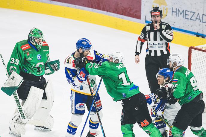 IceHL, četrtfinale, 2. tekma: HK SŽ Olimpija - VSV Beljak | Olimpija je po hudem boju izgubila drugo četrtfinalno tekmo, Beljak je iz Tivolija, kjer so polne tribune spomnile na stare hokejske čase, odpeljal zmago s 4:3. | Foto Grega Valančič/Sportida