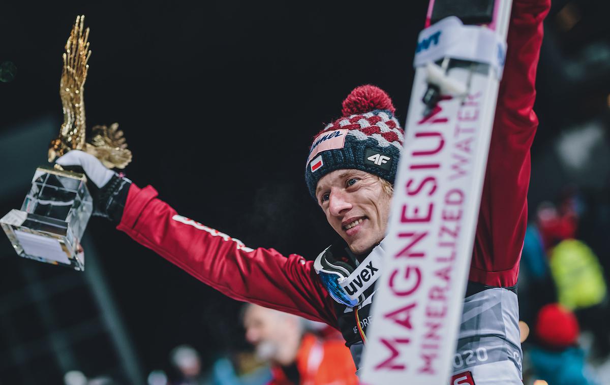 Dawid Kubacki Bischofshofen | Dawid Kubacki je spisal novo veliko poglavje v skakalni zgodovini. | Foto Sportida