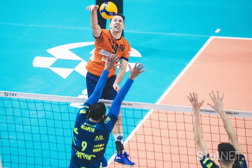 ACH Volley : Modena pokal CEV