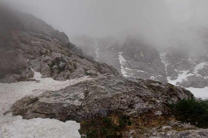 Gorska reševalna akcija | Gornika sta na kraju tragične gorske nesreče podlegla hudim poškodbam. | Foto GRS Mojstrana