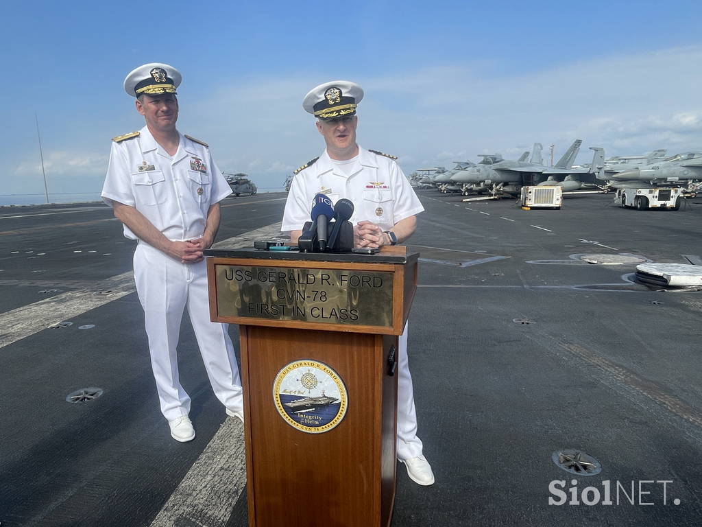 letalonosilka USS Gerald R. Ford