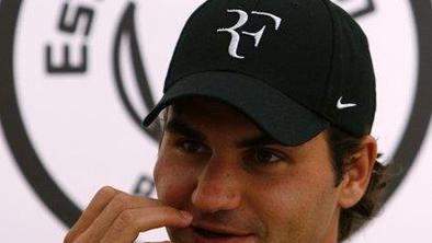 Federer bo sodeloval s Higuerasom