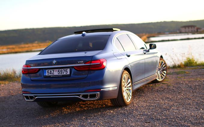 BMW M760 li | Foto: Gregor Pavšič