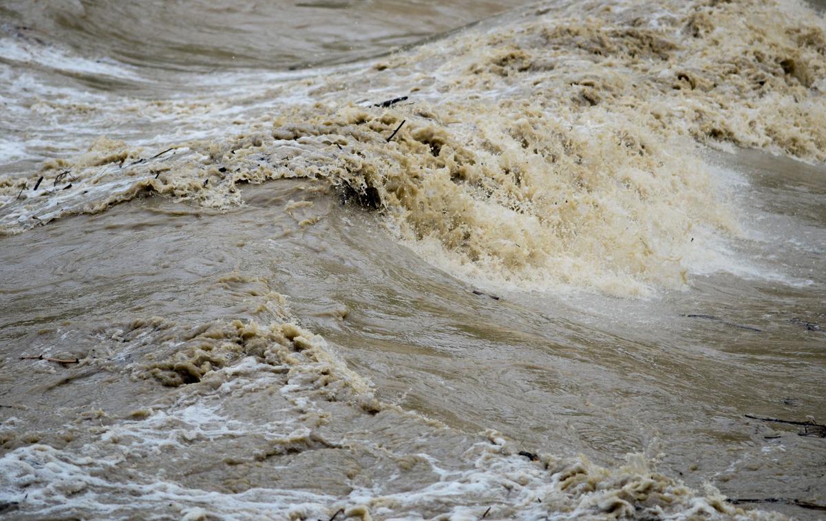 poplave | Med umrlimi je tudi sedemletna deklica. | Foto STA